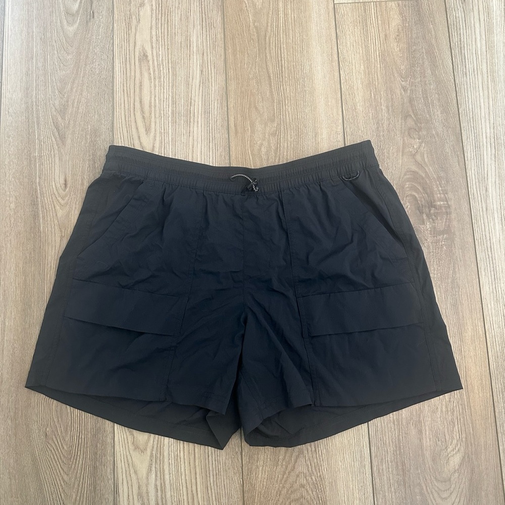 NWOT REI hiking shorts
